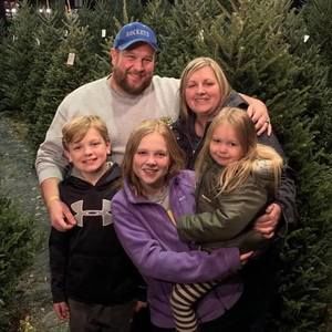 Meet your Posher, Dana